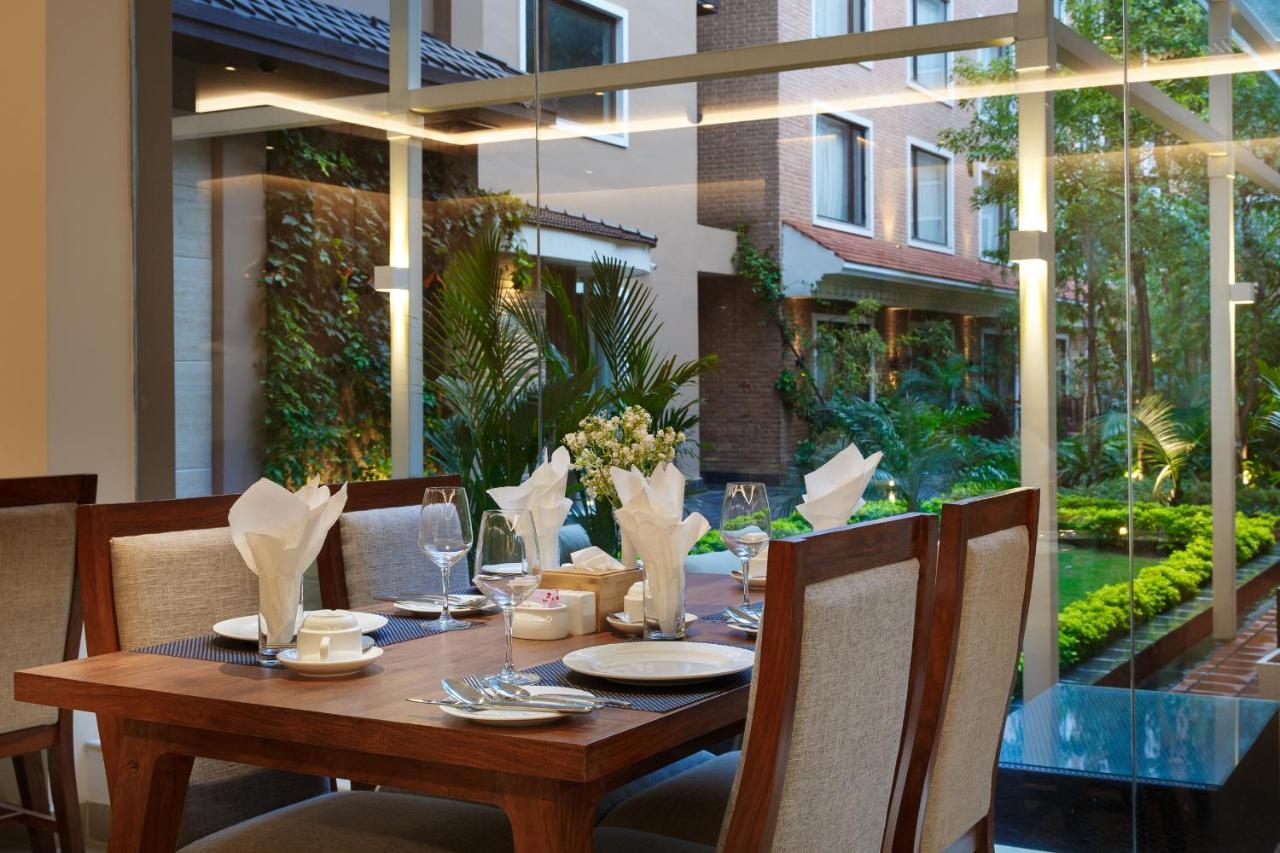 Hotel Thrive, A Tropical Courtyard Katmandu Eksteriør bilde